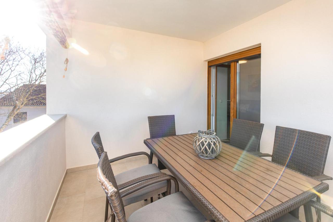 Apartments Brig Perfect Countryside Holiday! كرك المظهر الخارجي الصورة