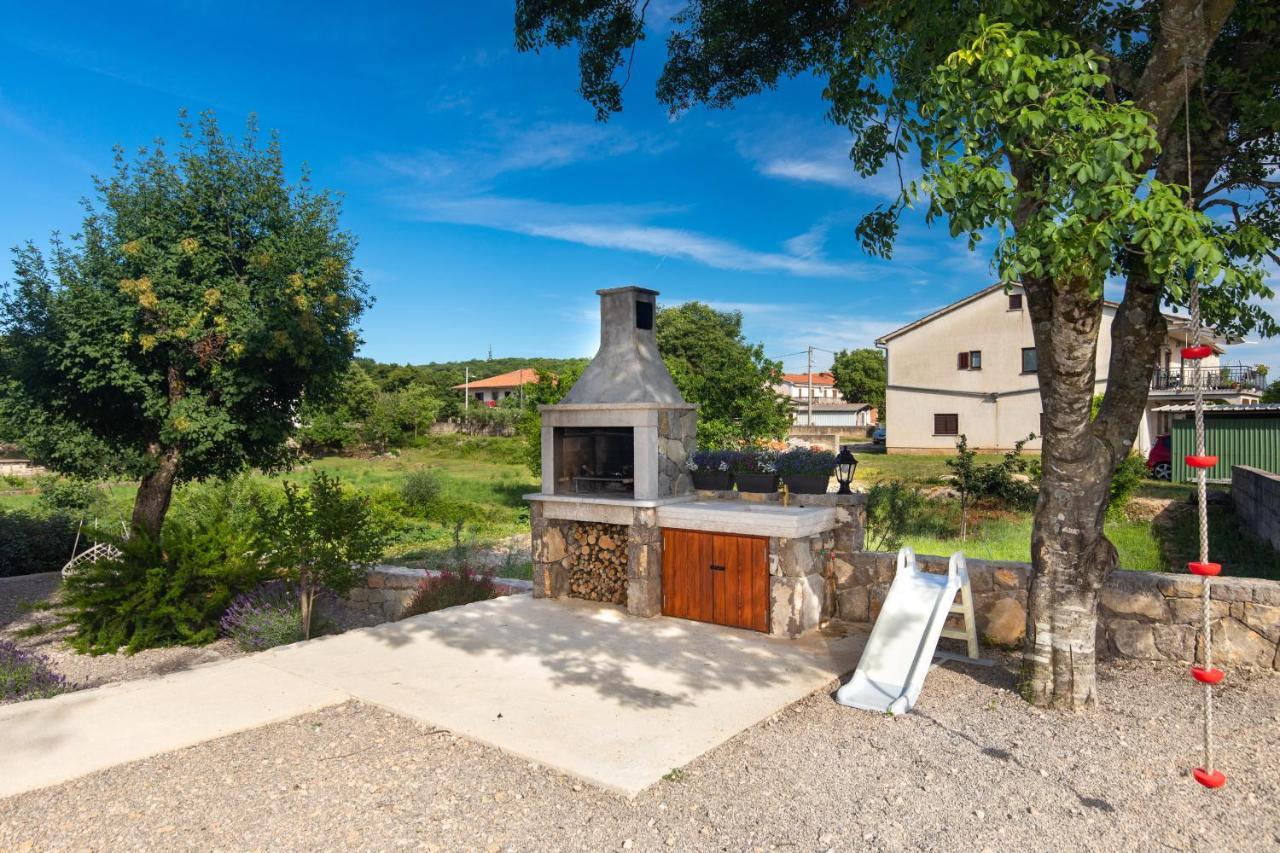 Apartments Brig Perfect Countryside Holiday! كرك المظهر الخارجي الصورة